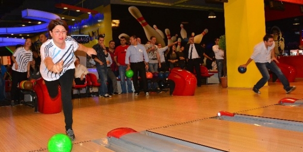 Bankacılar Bowling Turnuvasında Yarıştı