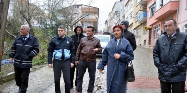 Süleymanpaşa Belediye Başkan Yardımcısı Gülferah Güral Temizlik Çalişmalarini İnceledi