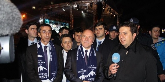 Sekmen, Tgrt Haber’de Türkez’in Konuğu Oldu