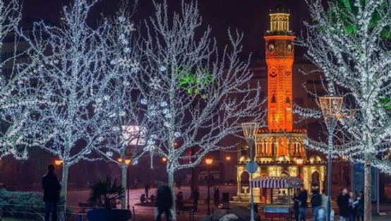 İzmir yılbaşında ışıl ışıl olacak