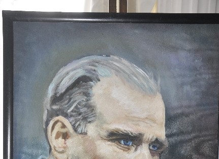 Atatürk Sevgisini Tuvale Yansıttı