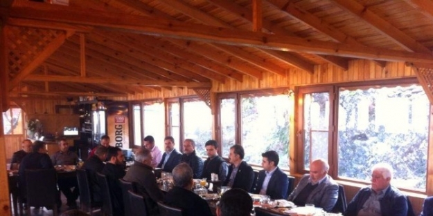 Başbakan’ın Gelişi Öncesinde Milletvekili Erdoğan Toplantı Yaptı