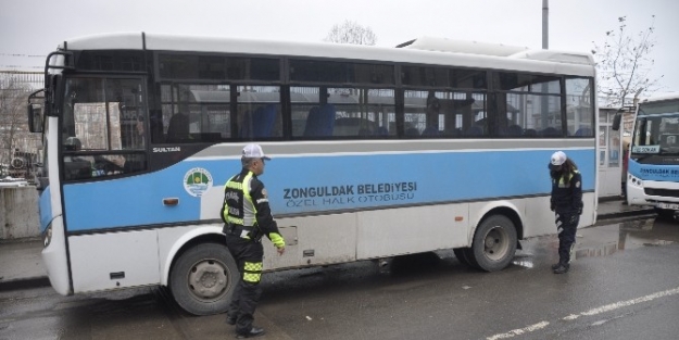 Otobüslere Kış Lastiği Uygulaması
