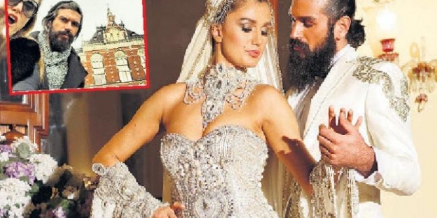 Tuğba Özay boşanmayı beklemeden...