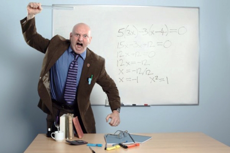 Öğretmen öğrencilerine öyle bir şey yedirdi ki...