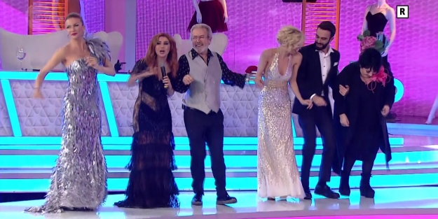 Nur Yerlitaş halay çekti, sosyal medyayı salladı