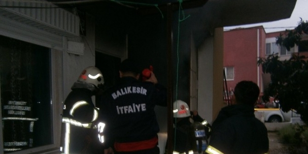 Çikan Yangın Yürekleri Ağza Getirdi