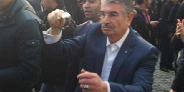 İdris Naim Şahin'den Zaman gazetesine destek