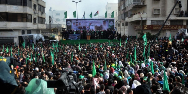 Hamas, 27. yılını kutladı