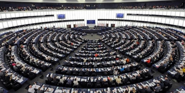 AP operasyona tepki gösterdi