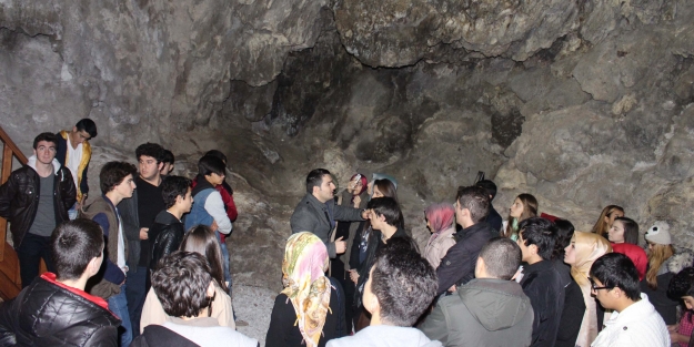 50 genç Bursa'nın kültürünü tanıdı