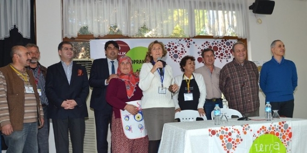 Foça, Toprak Ana’ya Teşekkür Etti