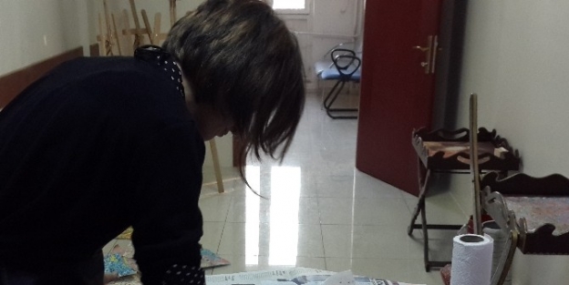 Elazığ Halk Sağlığı Müdürlüğü Kadınlara Yönelik Sanat Atölyesi Kurdu