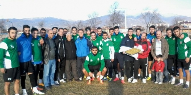 Futbolculara Baklava İkrami