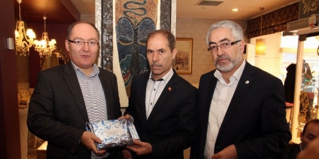 Ak Parti Teşkilatı, Stk Temsilcileriyle Bir Araya Geldi