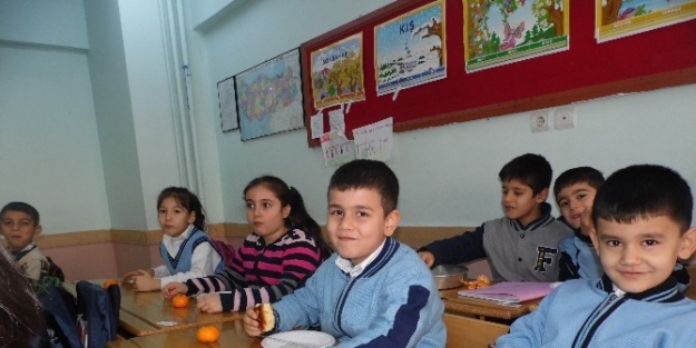 Gölbaşı İlçesinde Yerli Malı Haftası Kutlanıyor