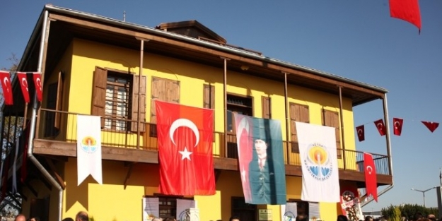 Tarihi ’şakirpaşa’ Konağı Açıldı