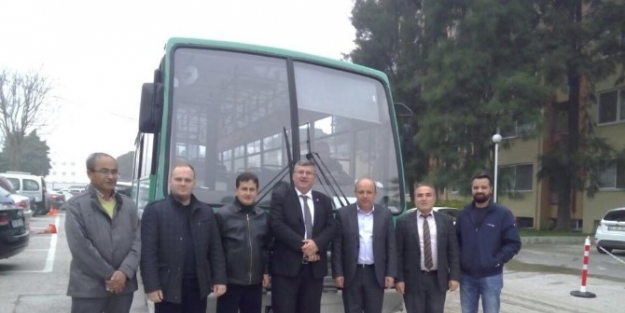 Yunusemre Belediyesi’nden Manisaspor’un Alt Yapısına Otobüs Desteği