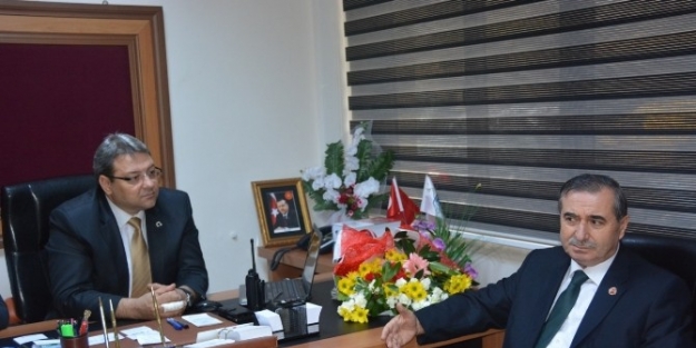 Şehzadeler Belediyesi’nden Yunusemre Zabıtasına Destek Ziyareti