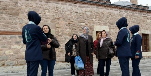 Yabancı Misafirlerin Danışmanı "turizm Zabıtası"