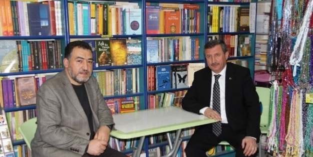 Vali’den Şükrü Nazlı’ya Taziye Ziyareti