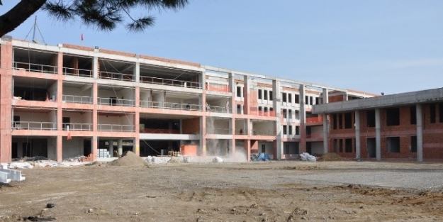 Aliağa’da Okur Yazar Oranı Yüzde 99