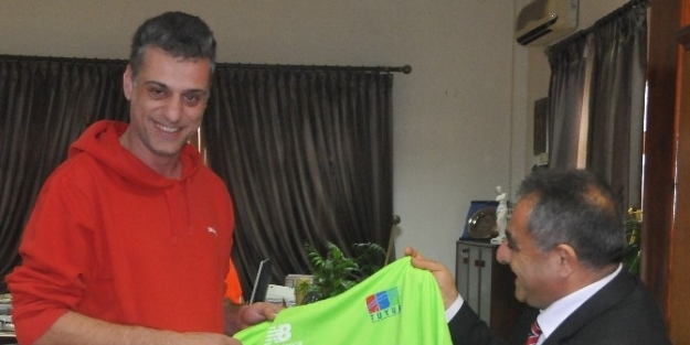 Tuyub’dan Mavridis’e Maraton Ziyareti