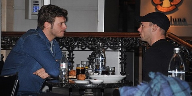 Kıvanç Tatlıtuğ'dan bedelli askerlik espirisi...