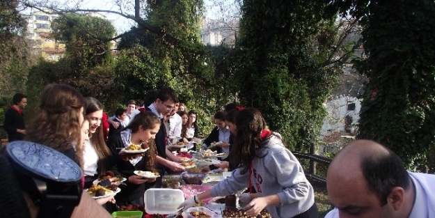 Ted Zonguldak Kolejinde "12. Sınıflar Kermesi"