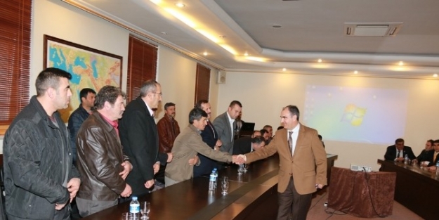 Vali Özkan, Şarkikaraağaç’ta İncelemelerde Bulundu