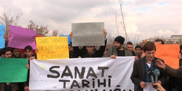 Sanat Tarihi Öğrencilerinden ‘atama’ Eylemi