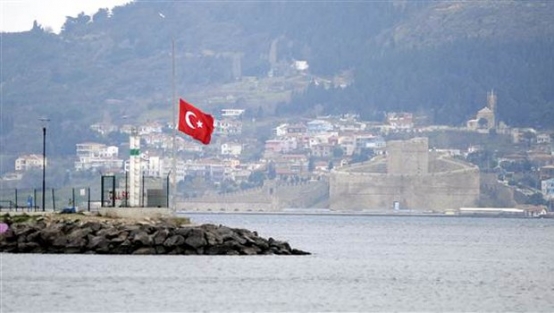 Bayraklar yarıya indi!