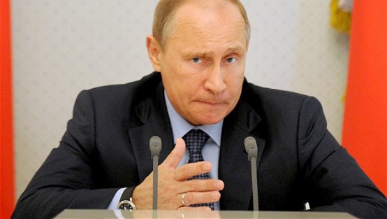 Merkel'den Vladimir Putin'e gece yarısı telefonu