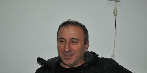 Hamdi Deniz Akçakoca Chp İlçe Başkanlığına Aday