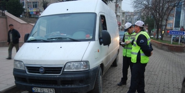 Malkara Polisi Vatandaşın Can Güvenliği İçin Kış Lastiği Denetimine Çikti