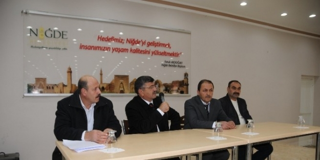 Belediye Başkanı Akdoğan Sanayi Esnafıyla Bir Araya Geldi