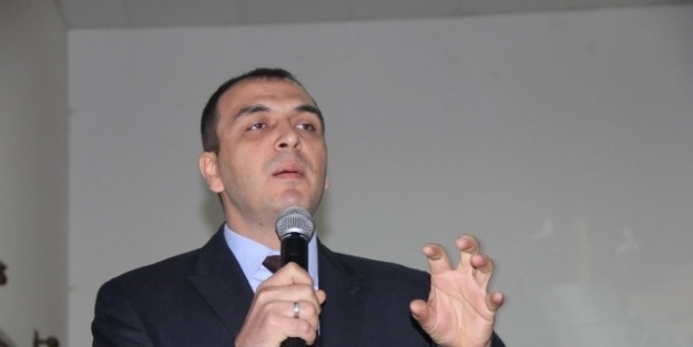 Manisa İl Milli Eğitim Müdüründen ’yerli Malı’ Tepkisi