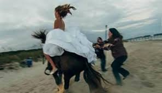 Geline düğününde büyük bir talihsizlik yaşadı