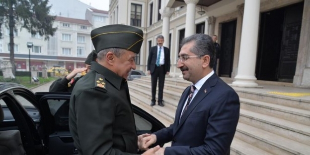 Korgeneral Alataş’tan Vali Zahteroğullarına Ziyaret