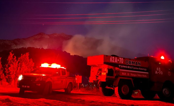 Tunceli'de örtü yangını: Dört koldan müdahale sürüyor