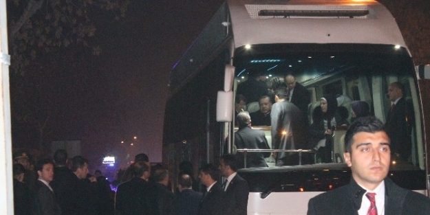 Cumhurbaşkanı Ve Başbakan’dan Mevlana Müzesi’ne Ziyaret