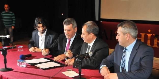 Akşehir Bir Milyon Kitaba Koşuyor