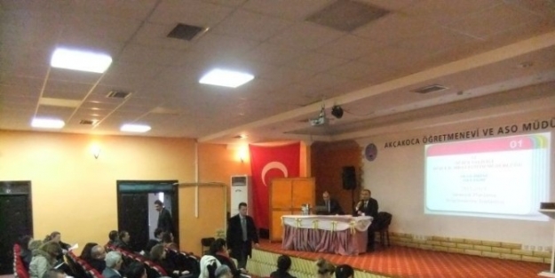 Akçakoca’da Eğitimde Stratejik Plan Toplantısı