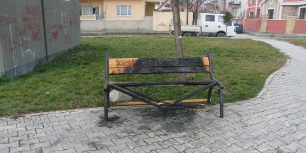 Erzincan’da Ki Parklar Tahrip Edildi