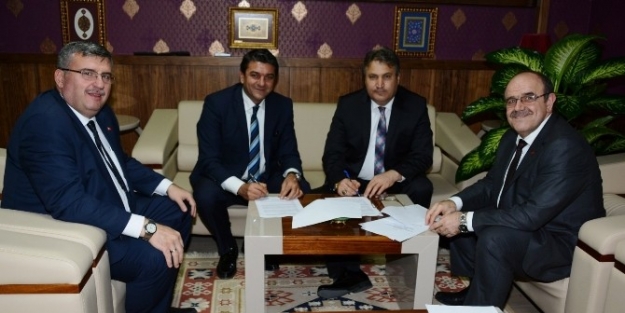 Yunusemre’de Asansörlerin Denetimini Tse Yapacak