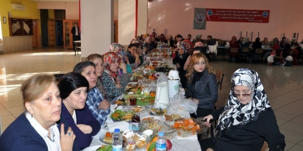 Gümüşhane’de Yerli Malı Haftası Kutlandı