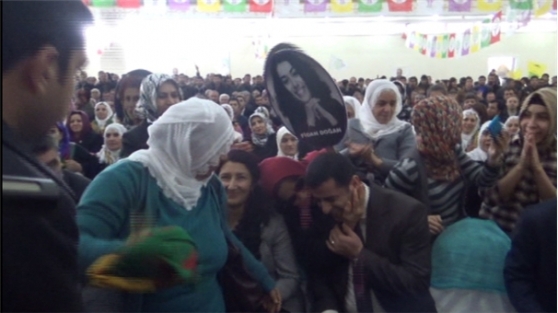 Selahattin Demirtaş'a linç!