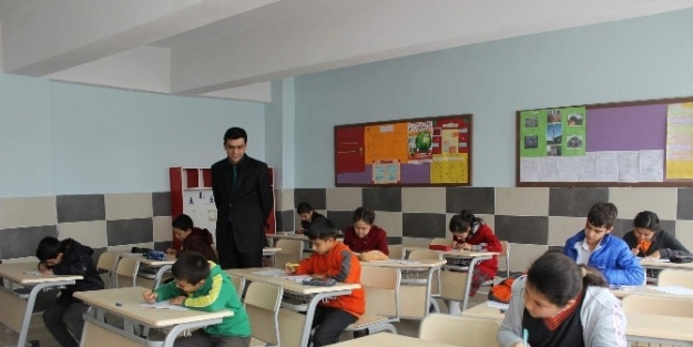 Yerköy’de Öğrenciler Uluslar Arası Bilgi Yarışmasına Katıldı