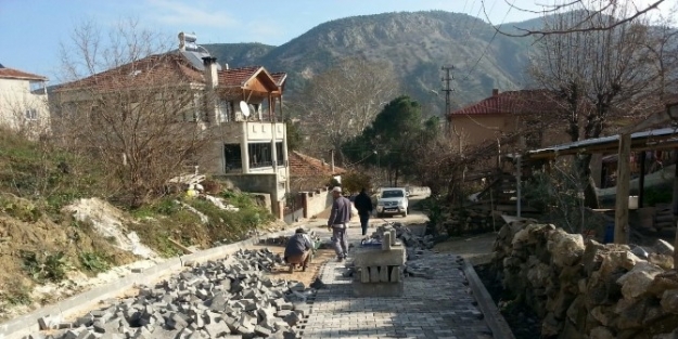 Fen İşleri Müdürlüğü’nden Kilit Parke Taşı Çalişmalari