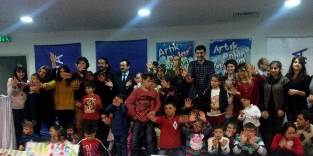 Özel Çocuklar Medicana’da Gönüllerince Eğlendi